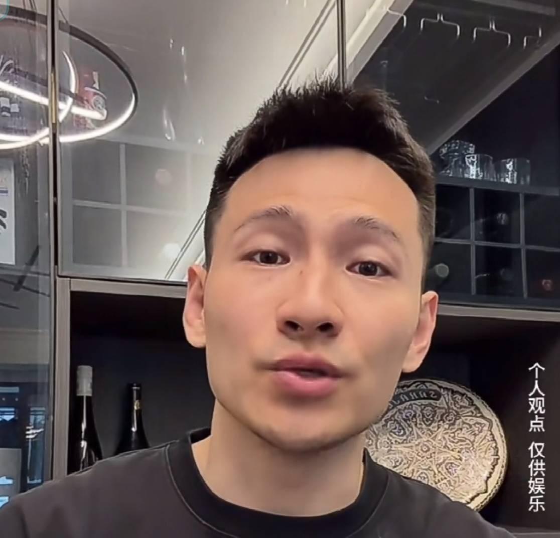 皇冠体育官方网站-杨笑天：卡佩罗曾下放特谢拉，还说对小贝、大罗也这么干过